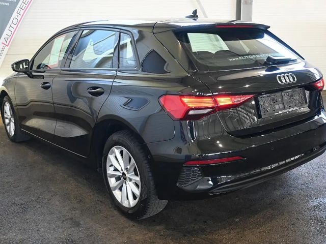 Audi A3 30 TFSI S-Tronic Sedan