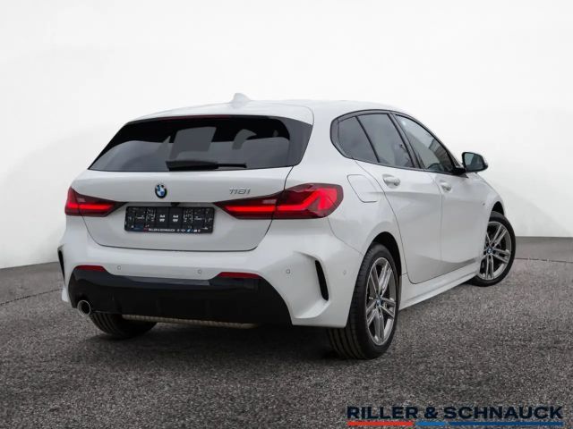 BMW 118 118i M-Sport Sedan