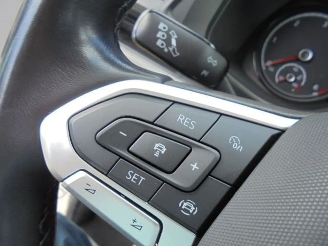 Volkswagen Caravelle DSG Lang T6