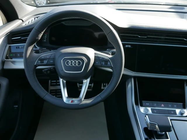 Audi Q7 45 TDI S-Line