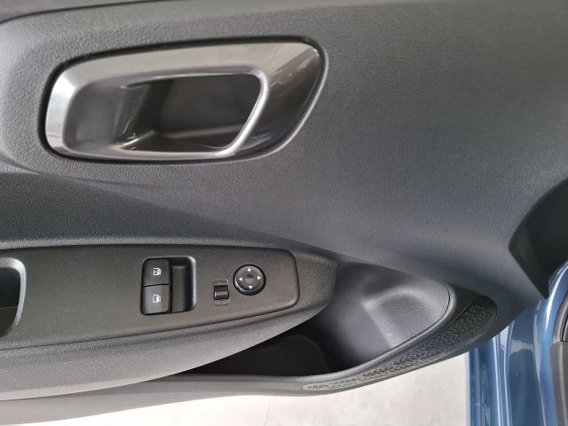 Hyundai i10 1.0 2WD Trend