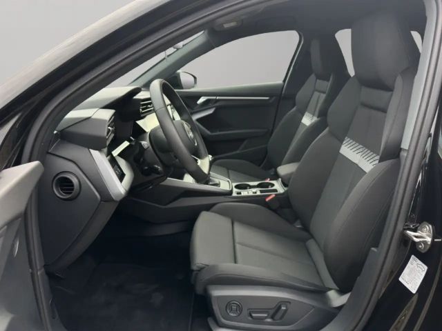 Audi A3 30 TFSI Sedan Sportback