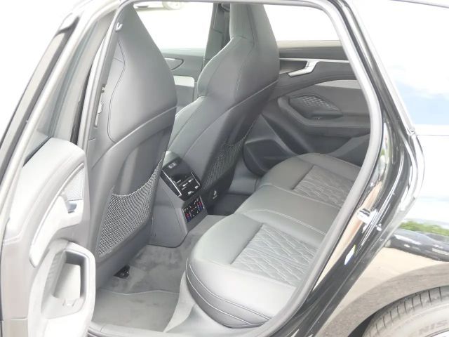 Audi A6 e-tron Quattro