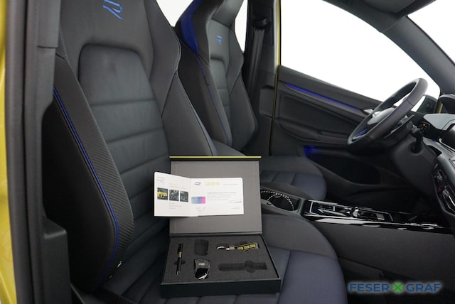 Volkswagen Golf 2.0 TSI