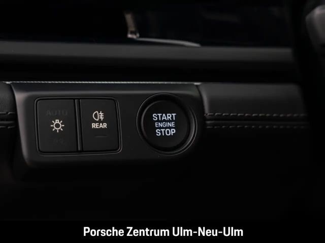 Porsche Panamera 4 E-Hybrid