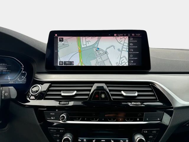 BMW 530 530e Touring