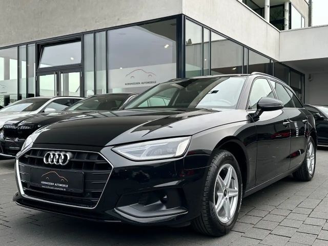 Audi A4 35 TFSI Avant S-Tronic