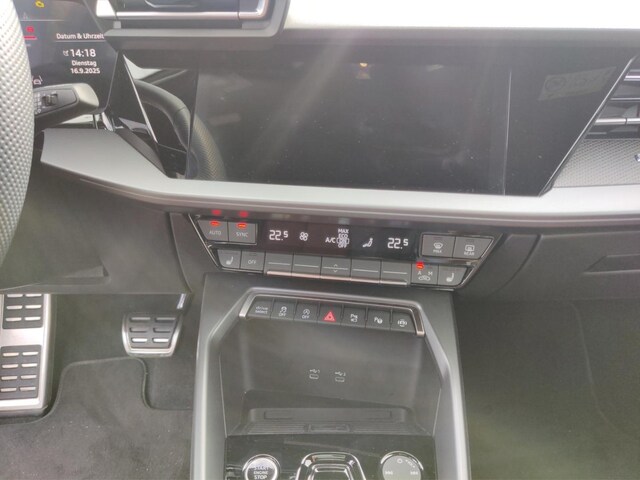 Audi A3 35 TFSI S-Line S-Tronic Sportback