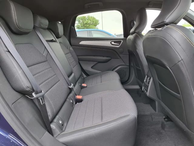 Renault Arkana EDC Hybrid Techno