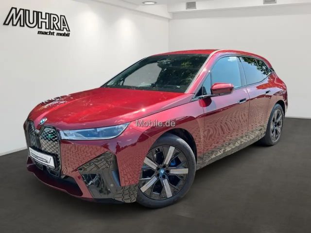 BMW iX xDrive40