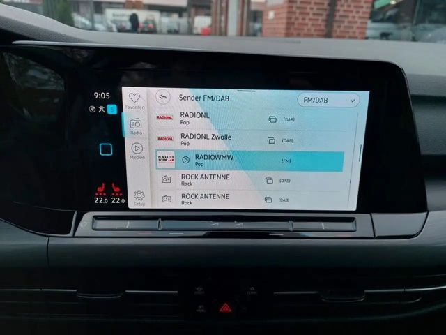 Volkswagen Golf DSG Golf VIII Style Variant