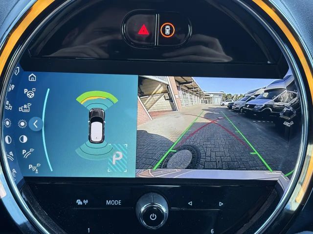 MINI Cooper Countryman DKG Classic Trim el. Heckklappe Navi