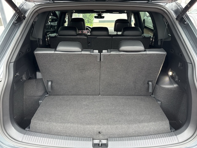 Volkswagen Tiguan Allspace DSG R-Line Style