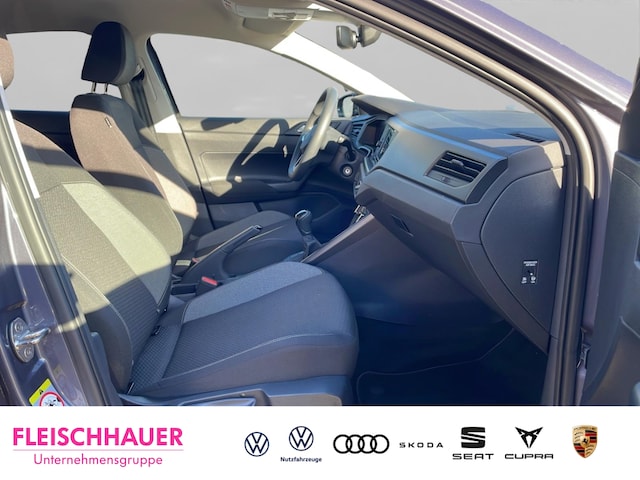 Volkswagen Polo VI VC LED AppConnect Parkhilfe v+h GRA DAB SHZ Spurhalteass.