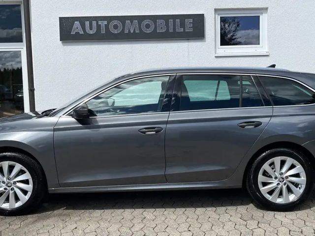 Skoda Octavia Combi Selection