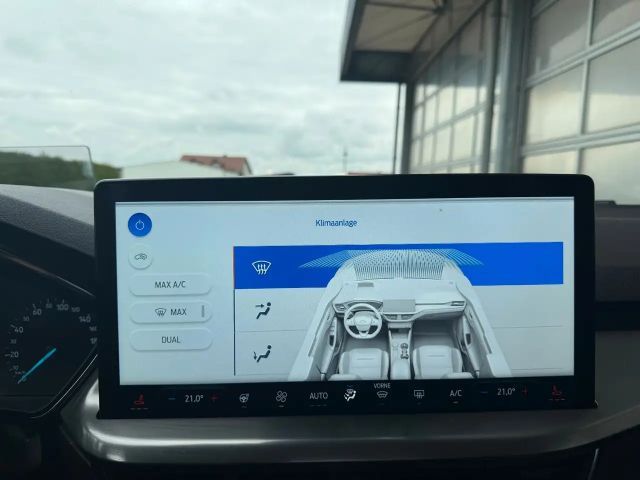 Ford Focus Titanium Wagon