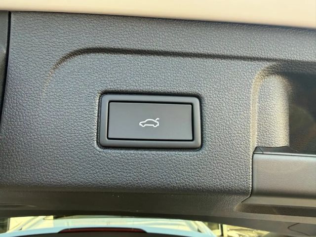 Volkswagen Touran DSG R-Line