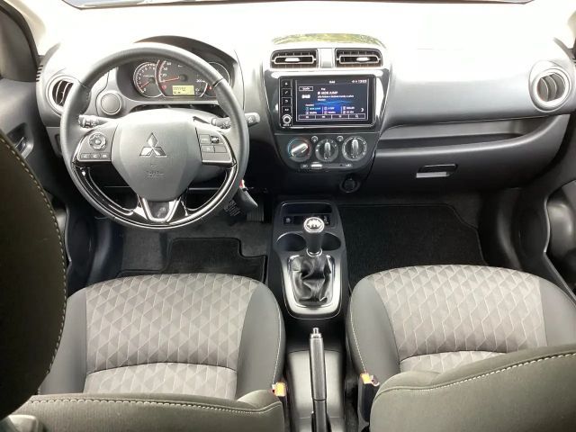 Mitsubishi Space Star Star