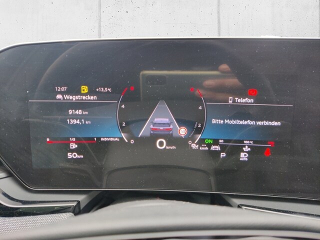 Audi A6 Avant Quattro S-Tronic