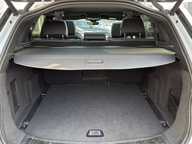 Land Rover Discovery Sport HSE P300e