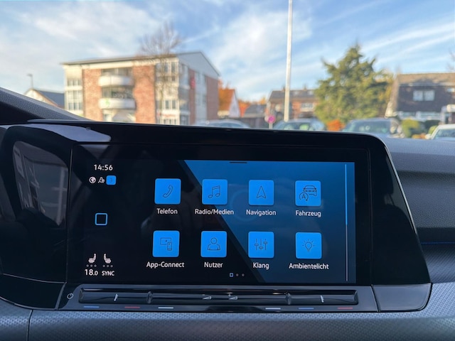 Volkswagen Golf 1.5 TSI Golf VIII IQ.Drive