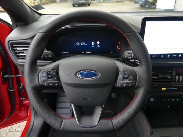 Ford Focus ST Line Wagon