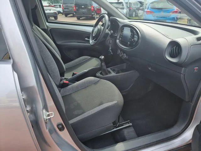 Toyota Aygo X 1.0 VVT-i Play