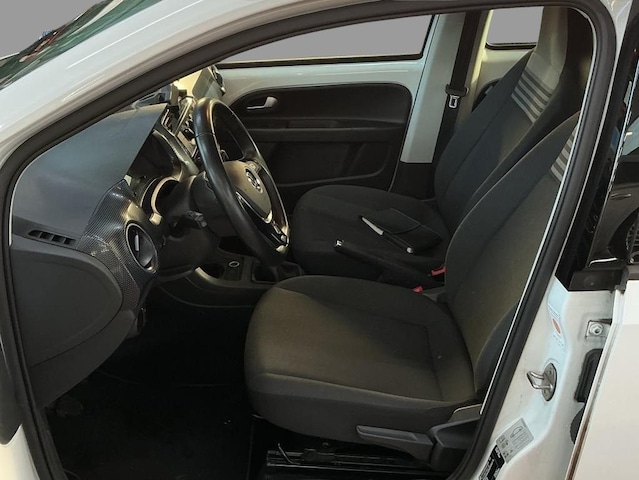 Volkswagen up! Move Move up!