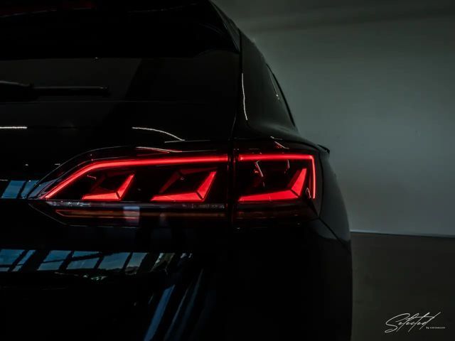 Volkswagen Touareg 4Motion R-Line