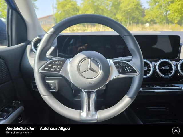 Mercedes-Benz B 200 Progressive