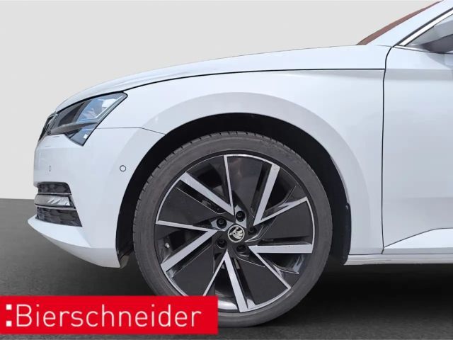 Skoda Superb 2.0 TDI Combi Style Style