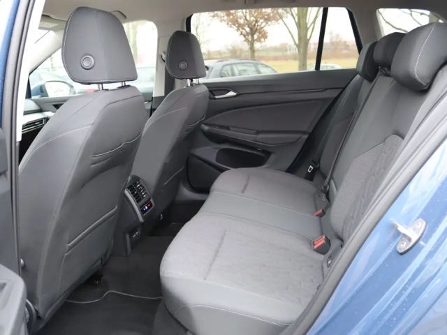 Volkswagen Golf 1.5 TSI Life Variant