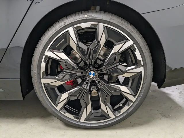 BMW 520 520d M-Sport Touring