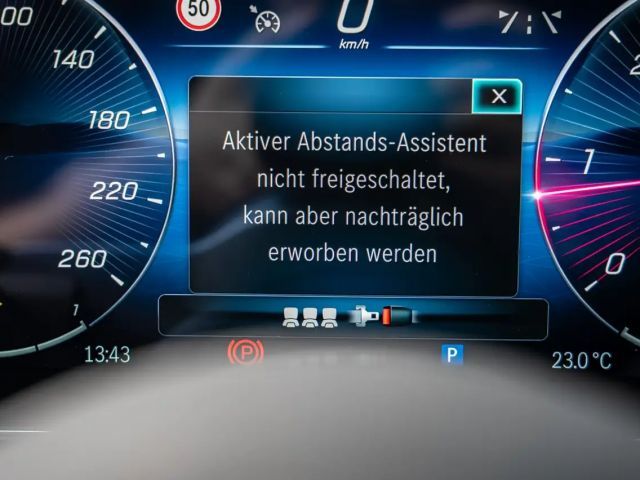 Mercedes-Benz C 200 AVANTGARDE C 200 d Estate