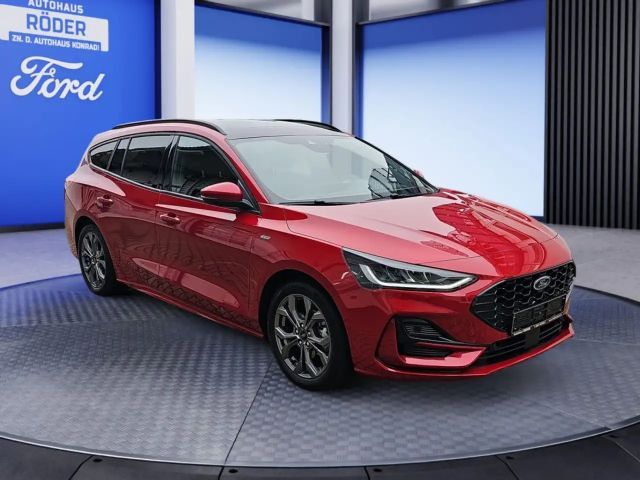 Ford Focus ST Line Wagon
