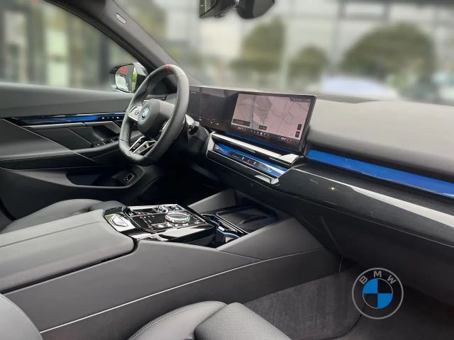 BMW i5 M60 xDrive