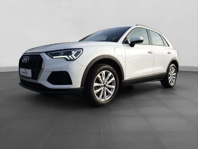 Audi Q3 45 TFSI Hybride