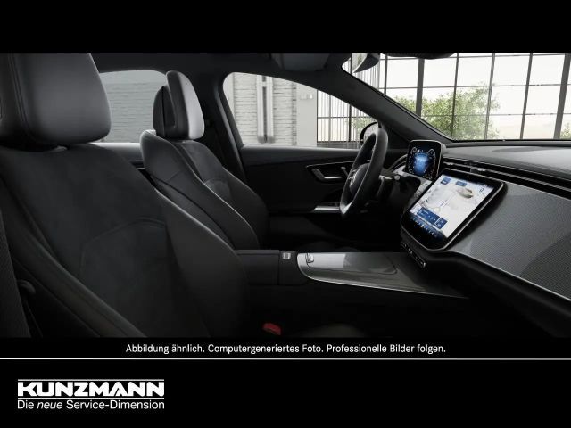 Mercedes-Benz E 200 AMG Line Sedan