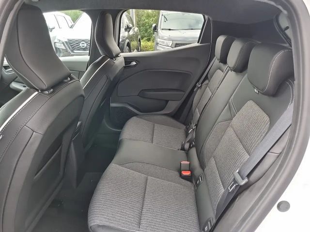 Mitsubishi Colt Intense