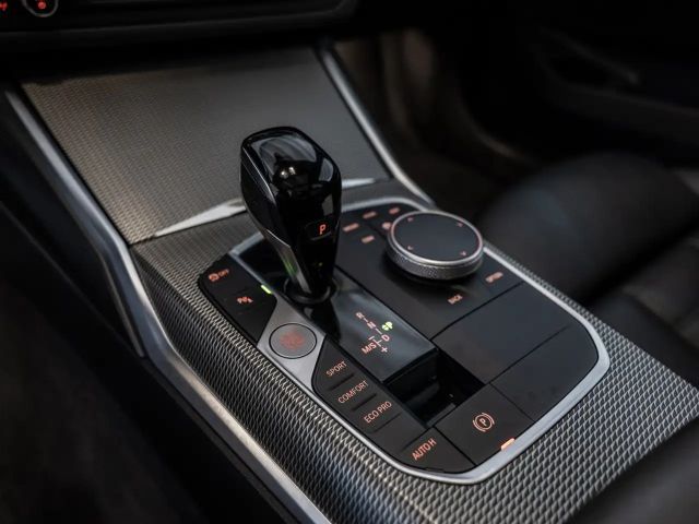 BMW 330 330d M-Sport Touring xDrive