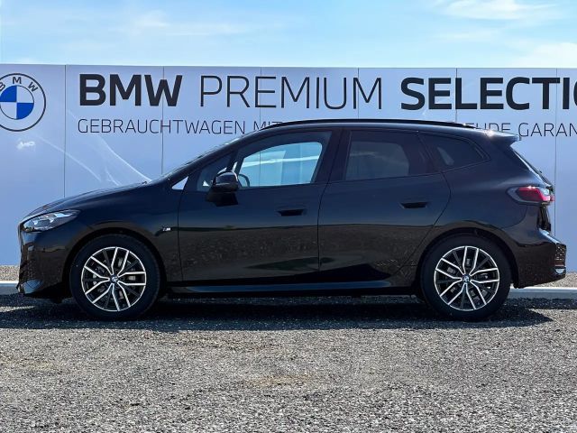 BMW 220 220d Active Tourer Sedan