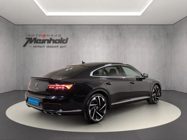 Volkswagen Arteon 2.0 TSI DSG R-Line
