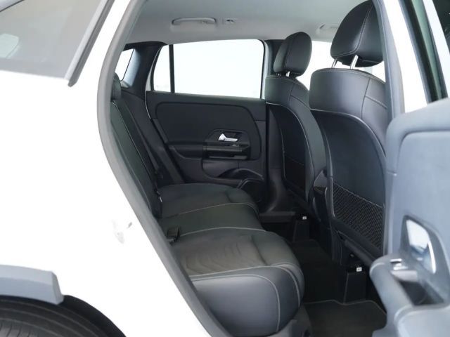 Mercedes-Benz GLA 250 GLA 250 e