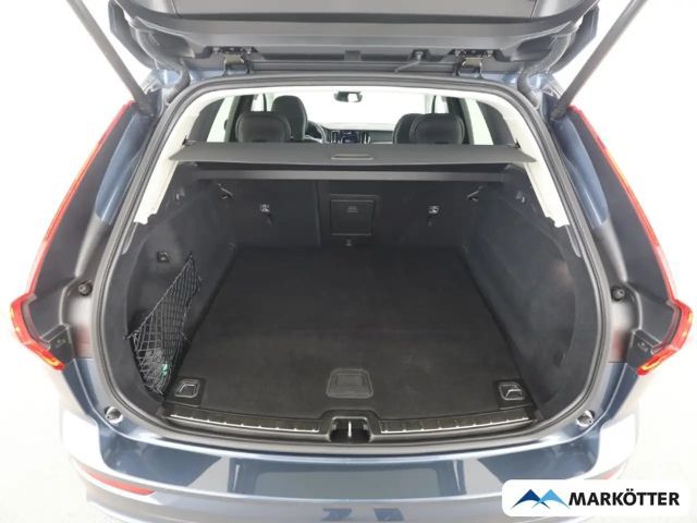 Volvo XC60 AWD Dark Plus T6