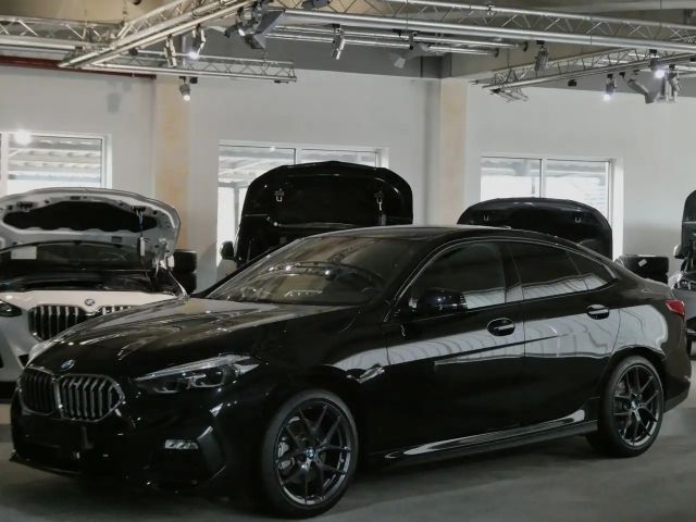 BMW 218 218i Coupé M-Sport