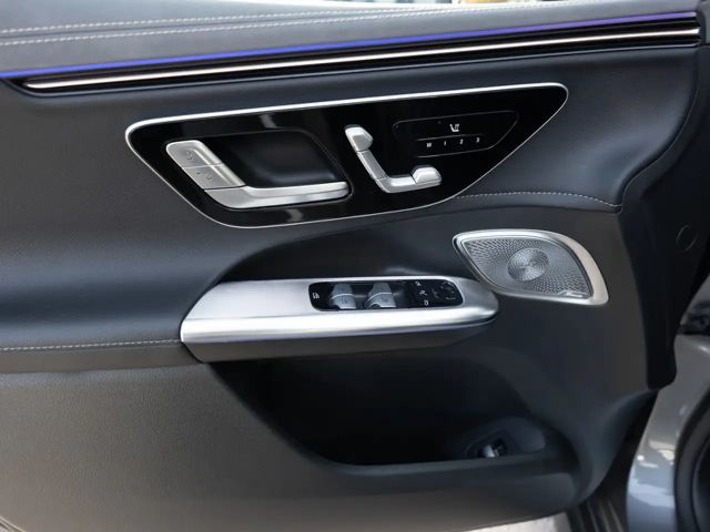 Mercedes-Benz EQE SUV 350