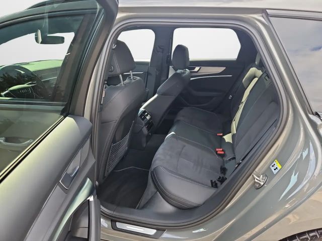 Audi S6 Avant Quattro