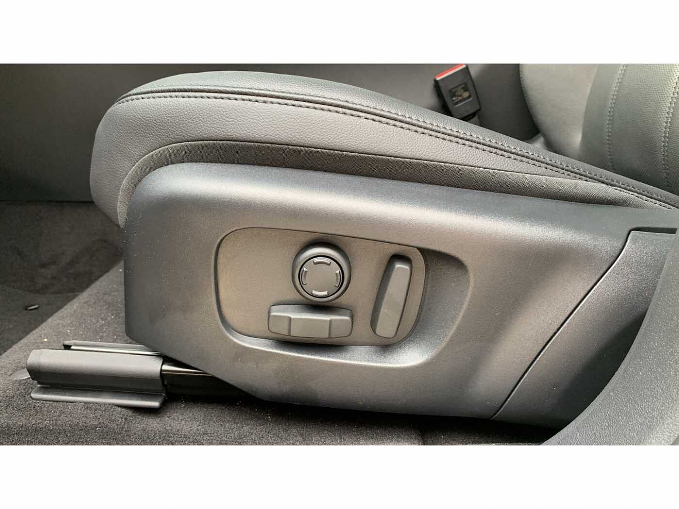 Land Rover Range Rover Evoque Dynamic SE