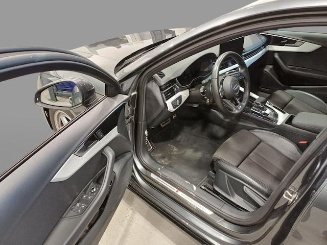 Audi A4 35 TFSI Avant S-Line S-Tronic