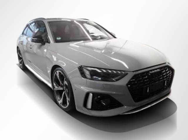 Audi RS4 Avant Quattro